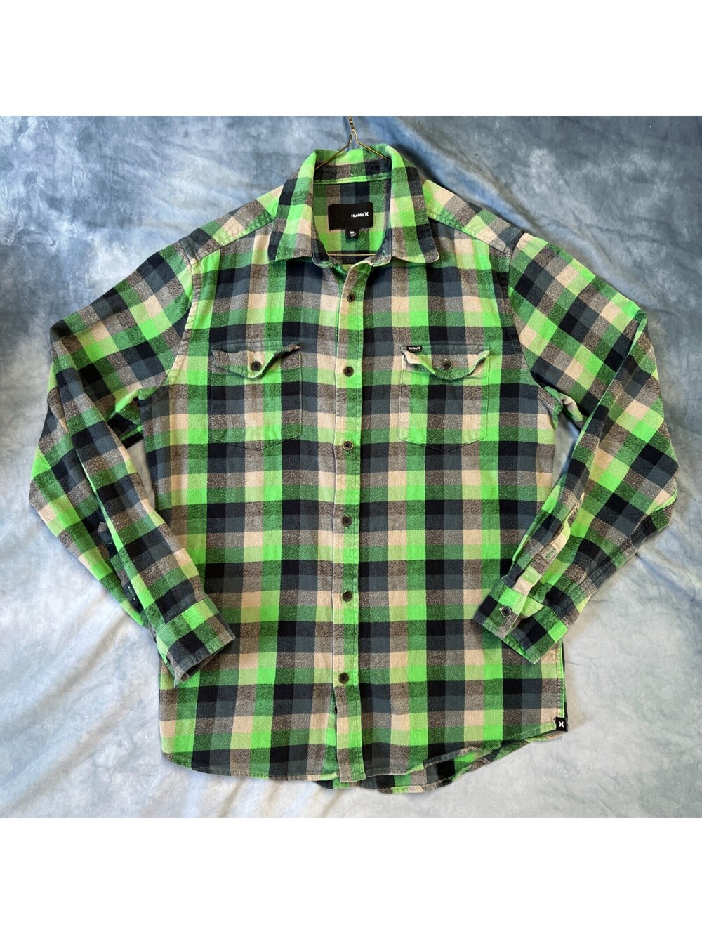 Hurley Men’s M Green Blue Plaid Shirt - 1221-2H